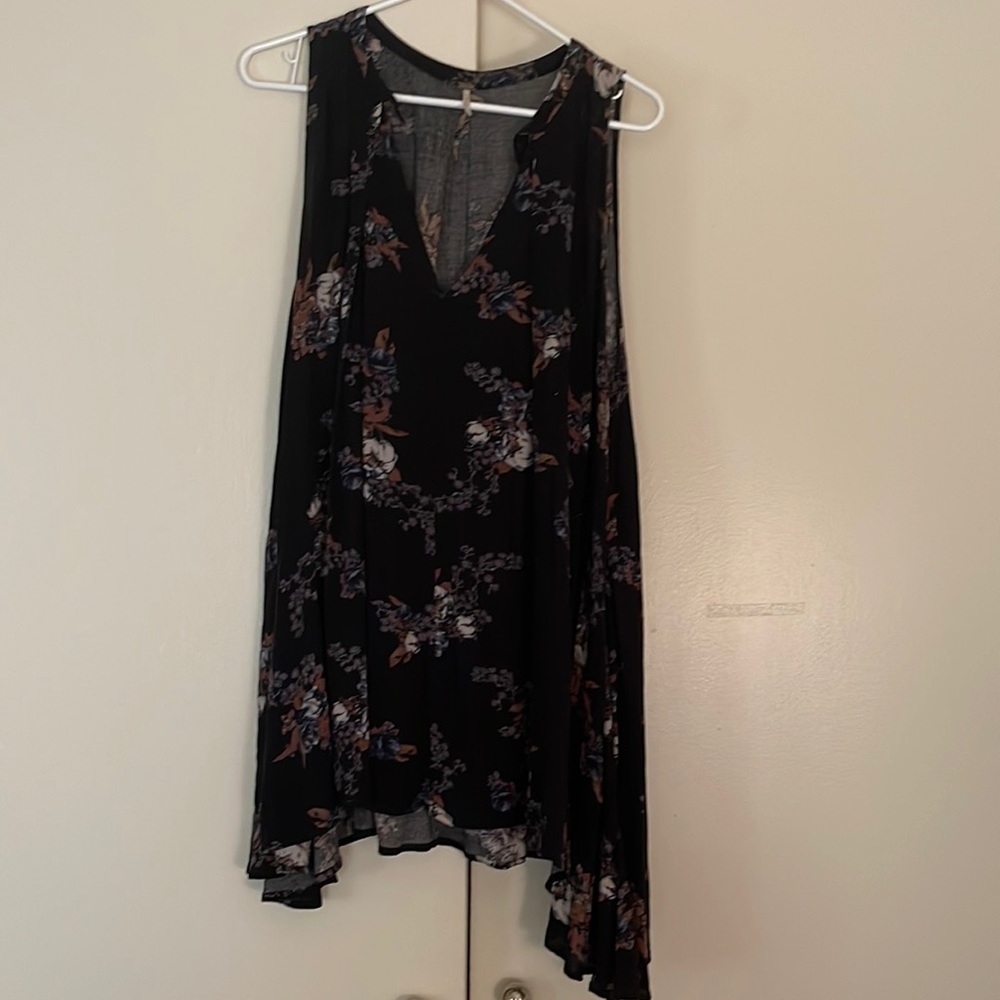Free people tunic tank- only worn one time!